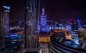 Room №3 Grzybowska 5 the very CENTER of Warsaw